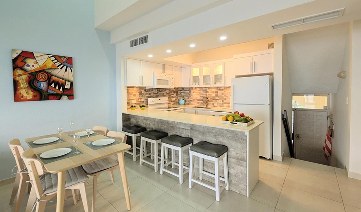 Bv103 - Amazing Oceanfront Condo Steps From Beach Humacao Exteriör bild