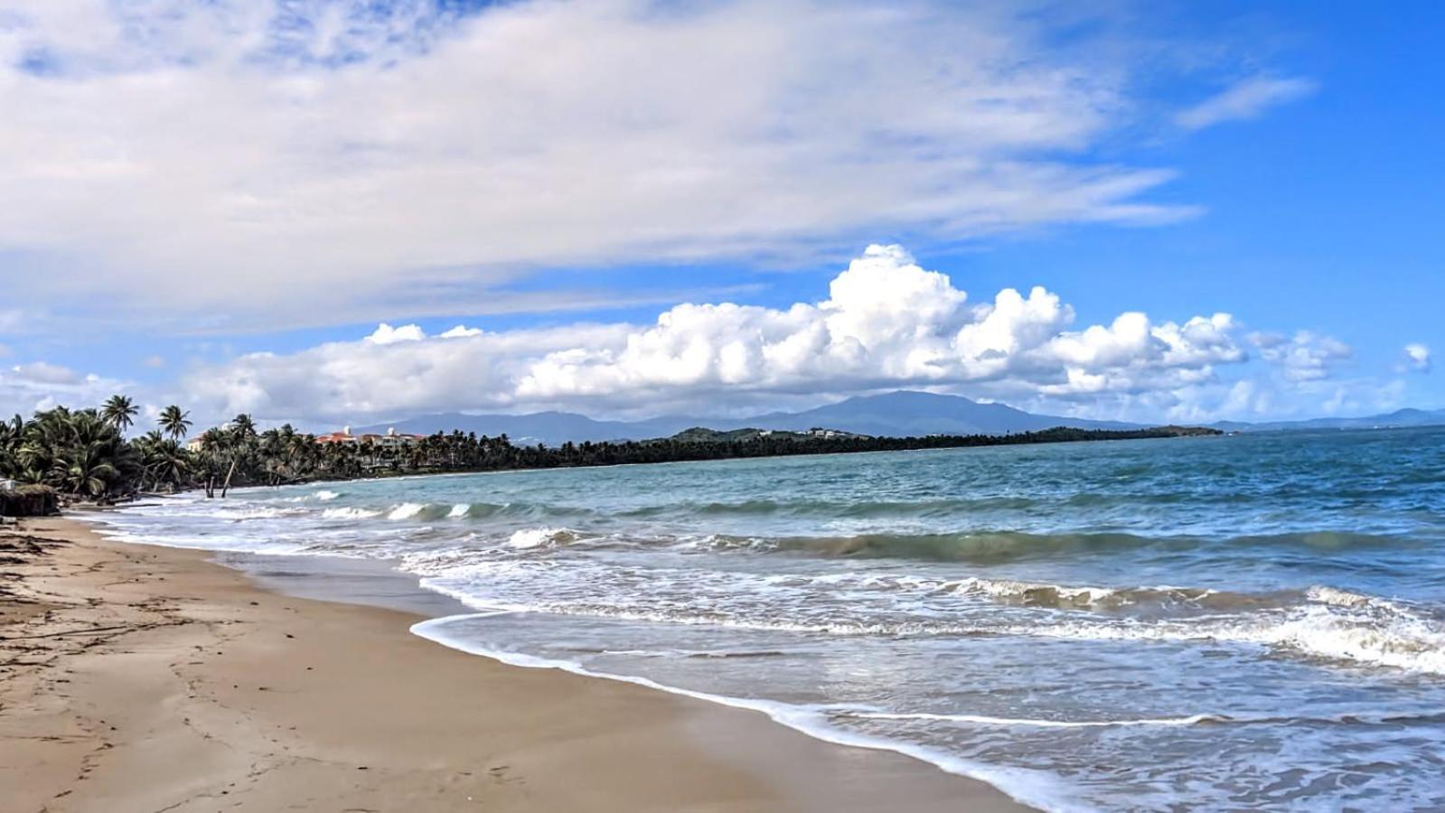 Bv103 - Amazing Oceanfront Condo Steps From Beach Humacao Exteriör bild